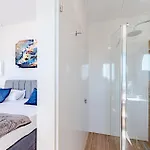 Gorgeous In With Sauna Semesterbostad