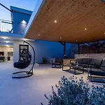 Gorgeous In With Sauna Semesterbostad