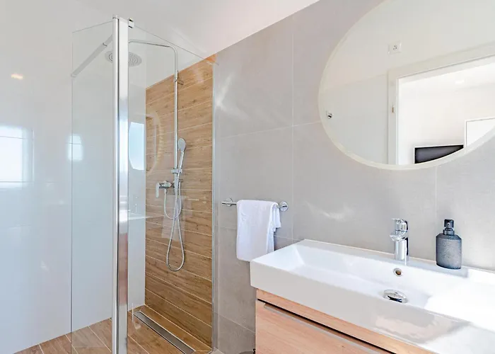 Holiday home 3 Bedroom Amazing In *