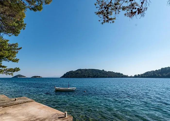 3 Bedroom Amazing In Blato (Korcula)