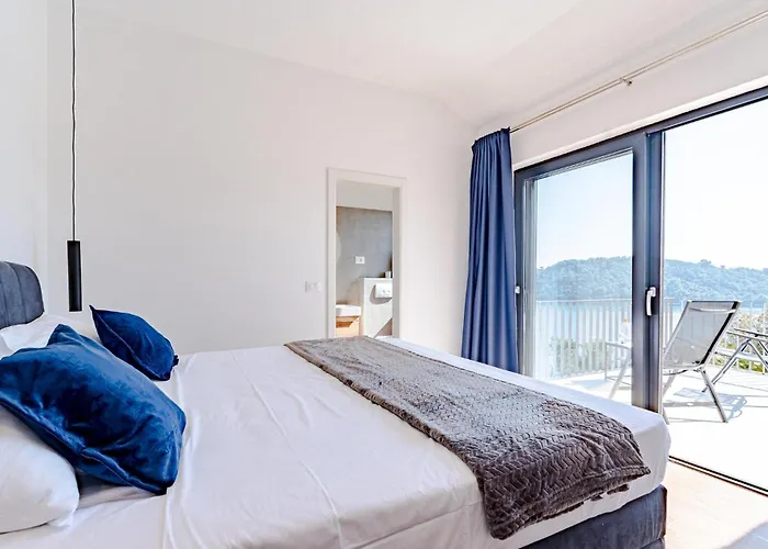 3 Bedroom Amazing In Blato (Korcula)